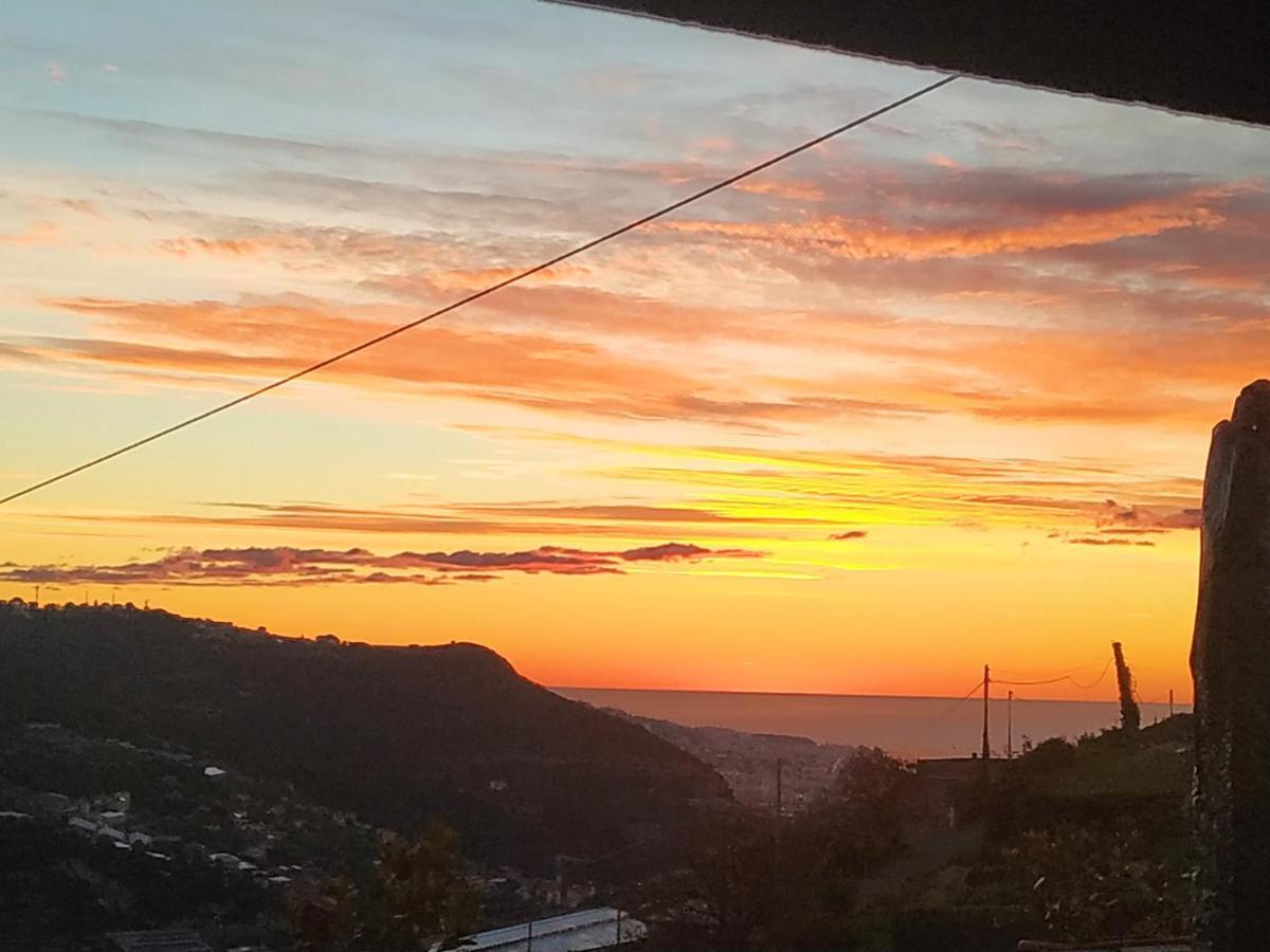 Casa Peidaigo Immersa Nel Verde,Vista Mare E Monti Vintimille Extérieur photo